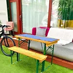 Apartment Designer Tiny House With Wraparound Sun Terrace & Garden Lounge