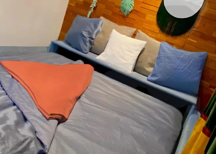 Designer Tiny House With Wraparound Sun Terrace & Garden Lounge Apartman *