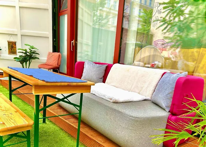 Daire Designer Tiny House With Wraparound Sun Terrace & Garden Lounge Berlin