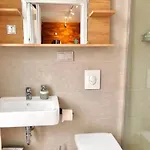 Designer Tiny House With Wraparound Sun Terrace & Garden Lounge