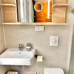 Designer Tiny House With Wraparound Sun Terrace & Garden Lounge