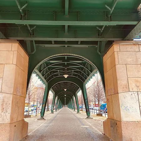 Designer Tiny House With Wraparound Sun Terrace & Garden Lounge Βερολίνο